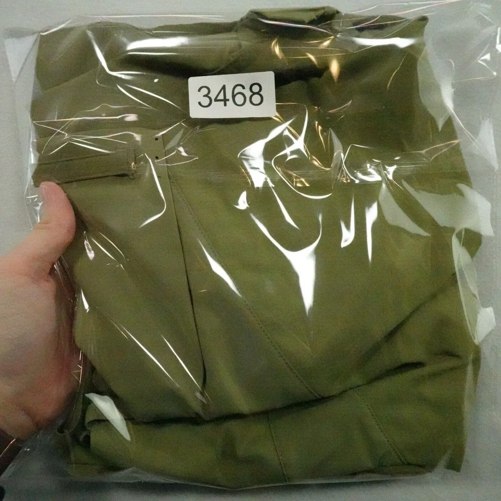 North Face Shorts Mens 40 Green Outdoors Hiking Camping 9" Inseam Gorpcore - Picture 11 of 11